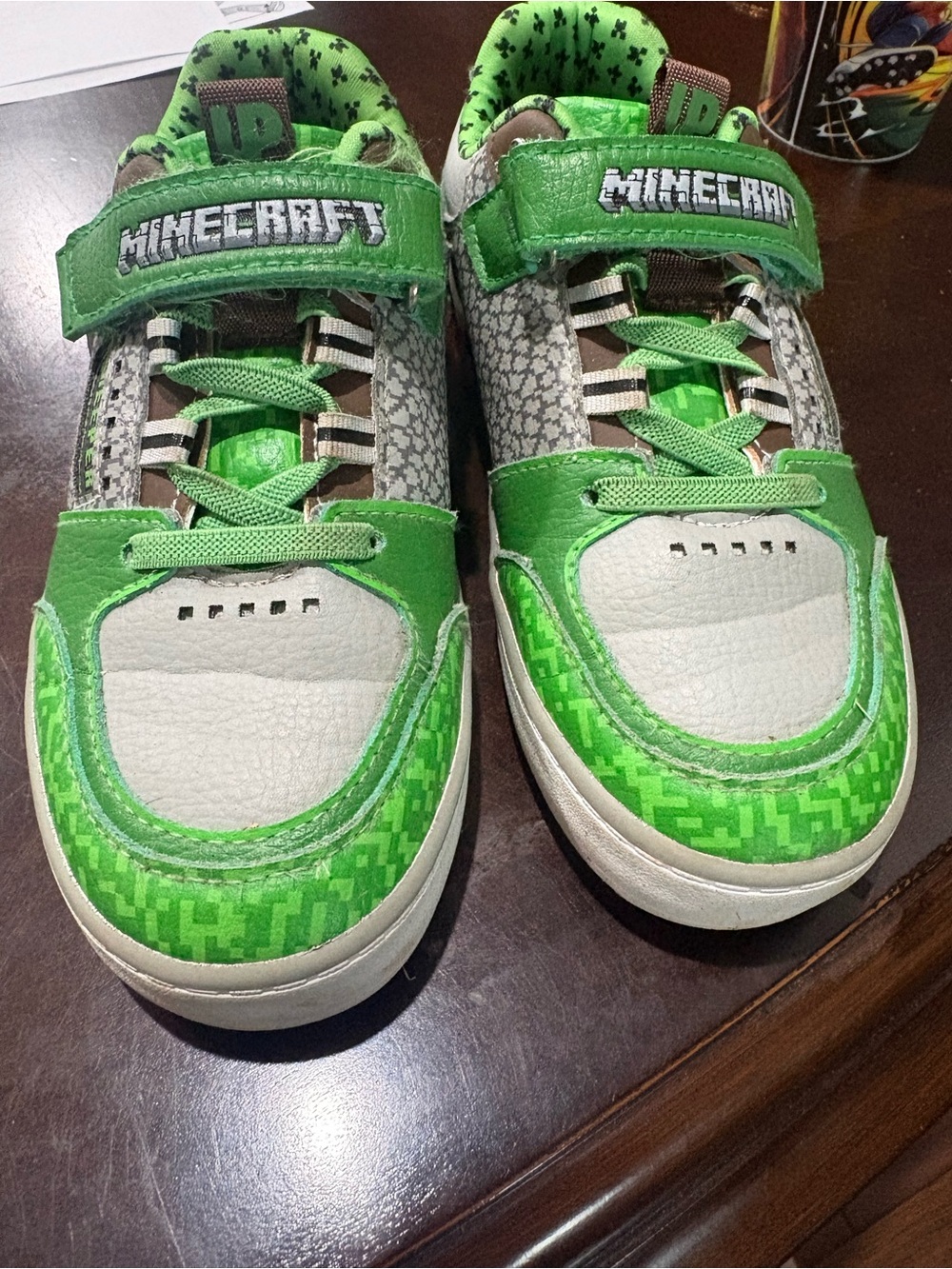 Minecraft Kids Green and White Sneakers with Velcro Strap